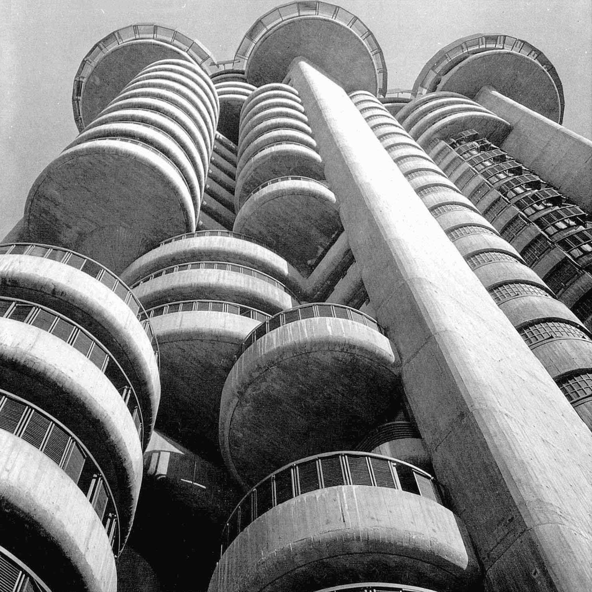 Brutalist architecture, Torres Blancas Madrid